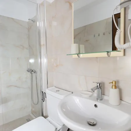 Bed & Breakfast Nina 3*